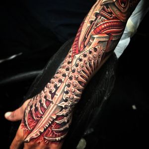 Biomechanical Tattoo by Roman Abrego