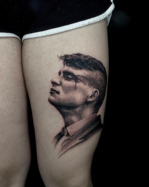 • Tommy Shelby • character portrait from ‘Peaky Blinders’ by our resident @cat_vaska116 
Books/info in our Bio: @southgatetattoo 
•
•
•
#tomshelby #tommyshelby #tommyshelbytattoo #peakyblinderstattoo #peakyblinders #southgate #southgatepiercing #londontattoo #london #londontattooartist #southgatetattoo #sgtattoo