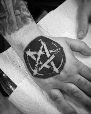 Super joint ritual hand tattoo