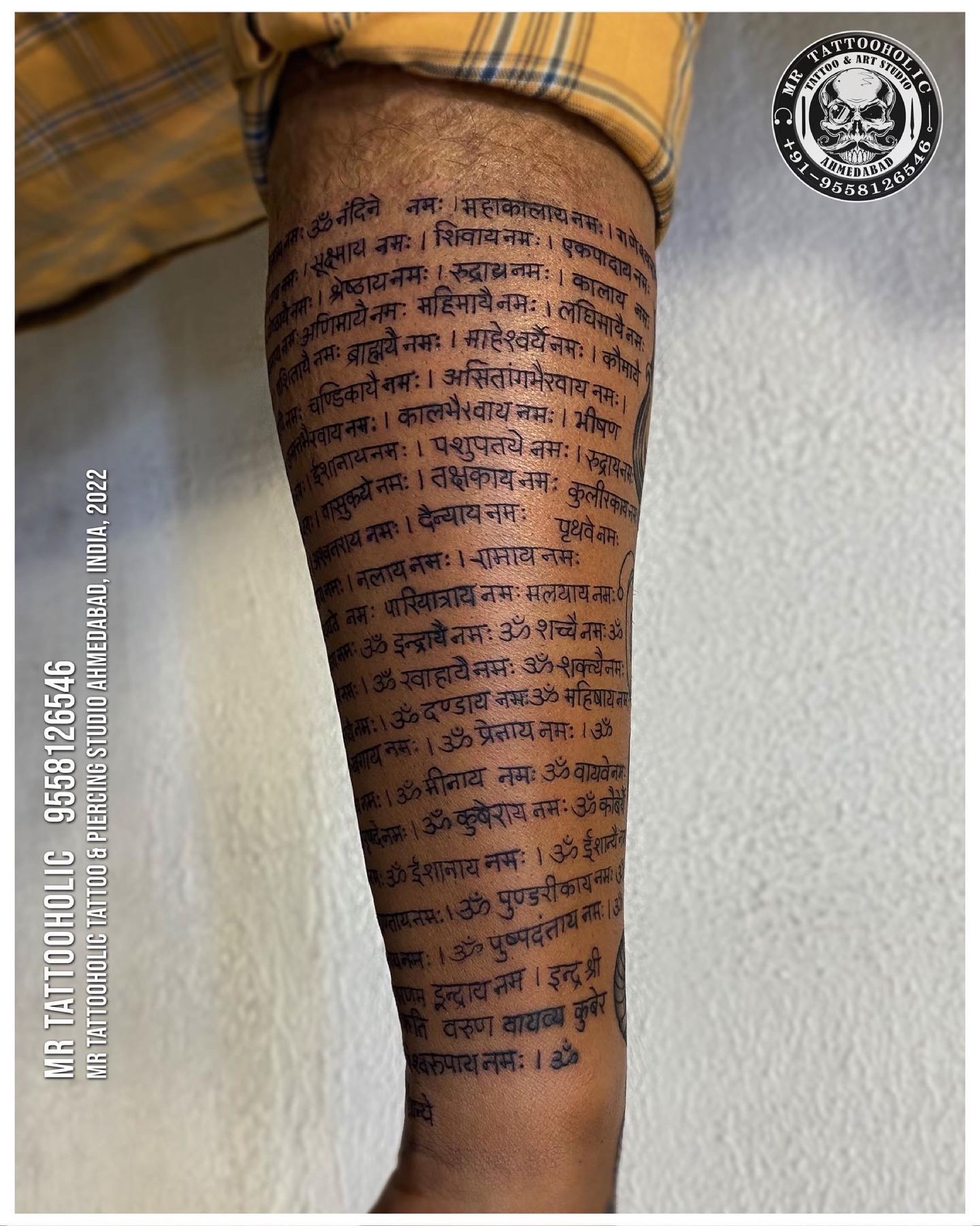 Khusraho #smallwingstattoo #samllqoutes #tattoos | Small wings tattoo,  Minimalist tattoo, Line tattoos