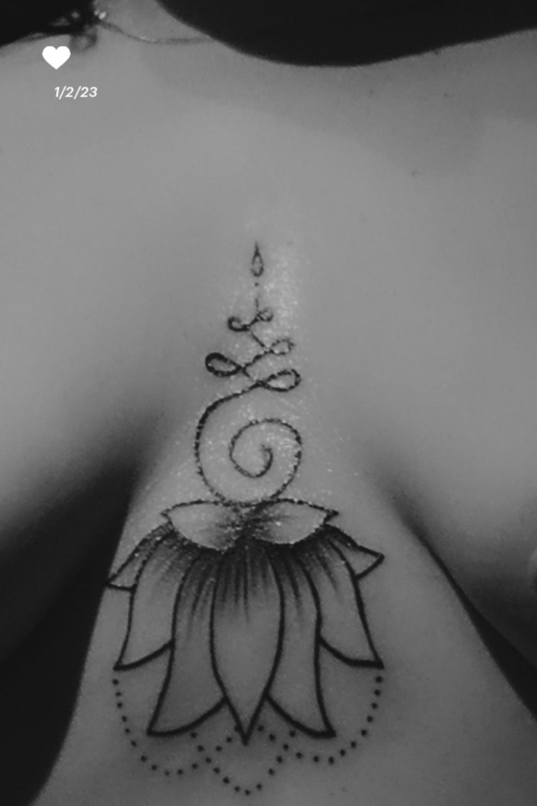Tattoo uploaded by Maurício Tatuador • Tattoo Under boobs dots and lines  • Tattoodo