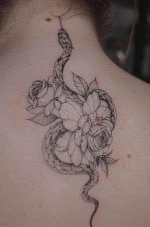 Studio tatuażu, Wrocław, Polska, Da Vinci's Fox, tatuaż damski