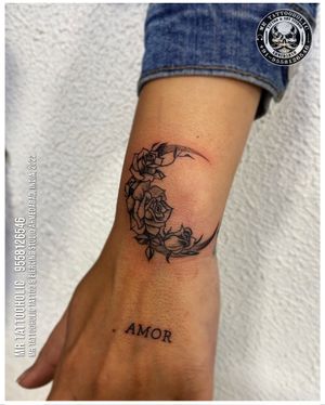 Any Tattoo & Piercing inquiry 🧿 📱Call:- 9558126546 🟢Whatsapp:- 9558126546 ___________________ #flowertattoo #moontattoo #wristtattoo #rosetattoo #amor #birdtattoo #flyingbird #girltattoo #cutetattoo #cutegirl #linetattoo #besttattoos #bestfriends #mrtattooholic #tattooart #tattoostudio #ahmedabad #ahmedabad_instagram #ahmedabadtattoo #ahmedabadtattoostudio #tattoodesign #tattooartist #tattooideas #tattooing #blacktattoo #blackgirlmagic #instatattoo #tattoopage #tattoomodel #tattooflash