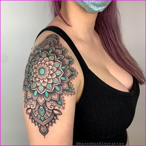 Beautiful ornamental design by Karen Buckley, perfect for upper arm placement.