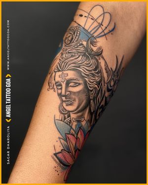 Lotus With Shiva Tattoo By Sagar Dharoliya At Angel Tattoo Goa, Best Tattoo Artist in Goa, Best Tattoo Studio in Goa, Best Tattoo Shop in Goa, Best Tattoo Studio in Baga Goa, Best Tattoo Artist in Baga Goa ••Follow Us On Instagram @angeltattoostudiogoa••Call & Book Your Appointment 9960107775 / 9834870701#angeltattoogoa#angeltattoostudiogoa#besttattooartistingoa#besttattoostudioingoa#besttattooartistinbagagoa#besttattoostudioinbagagoa#besttattooartistincalangute#besttattooshopingoa