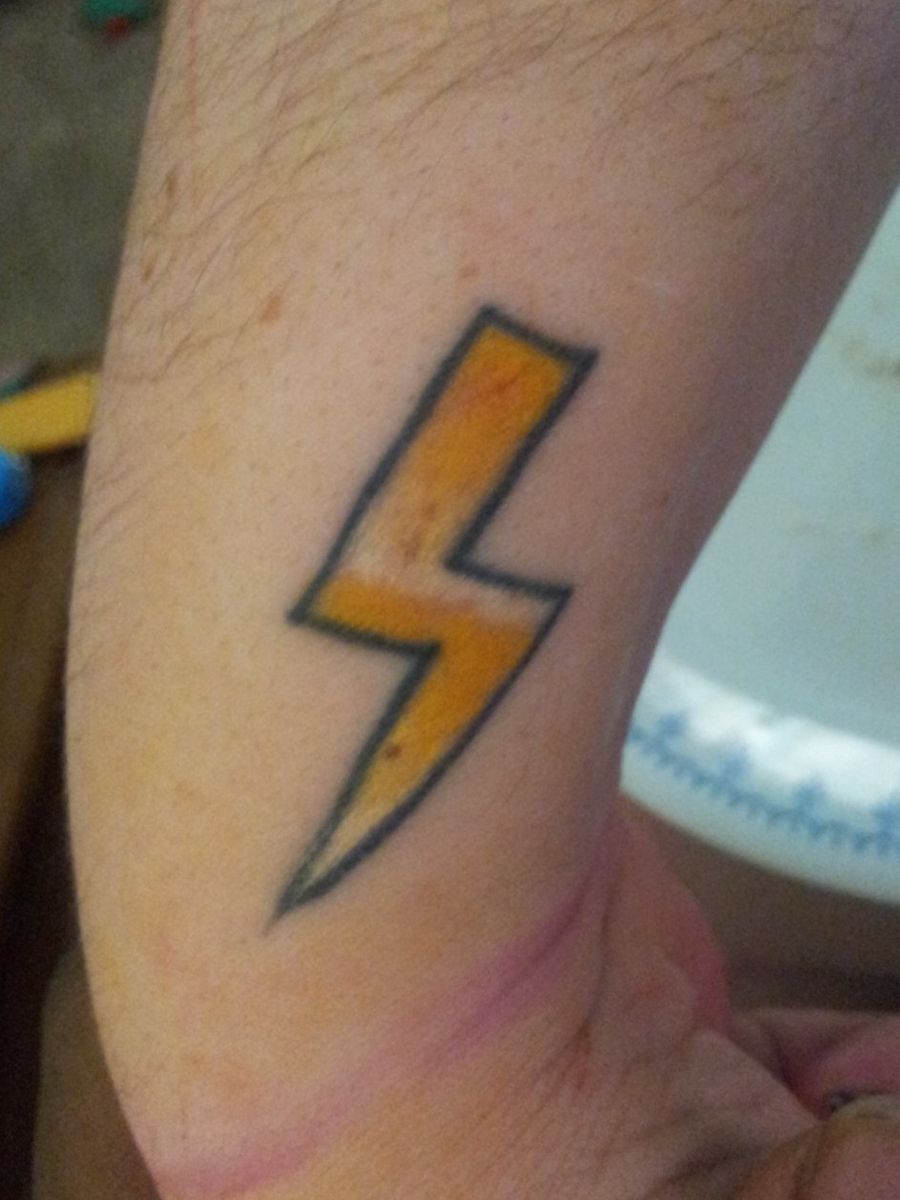 Tattoo uploaded by Hanzo • Colored Thunderbolt • Tattoodo