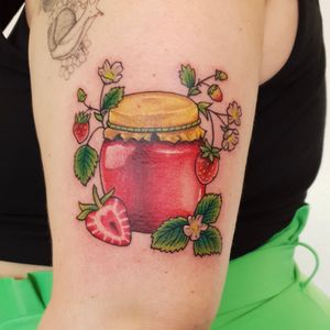 Buntes Erdbeer-Marmeladenglas Tattoo
