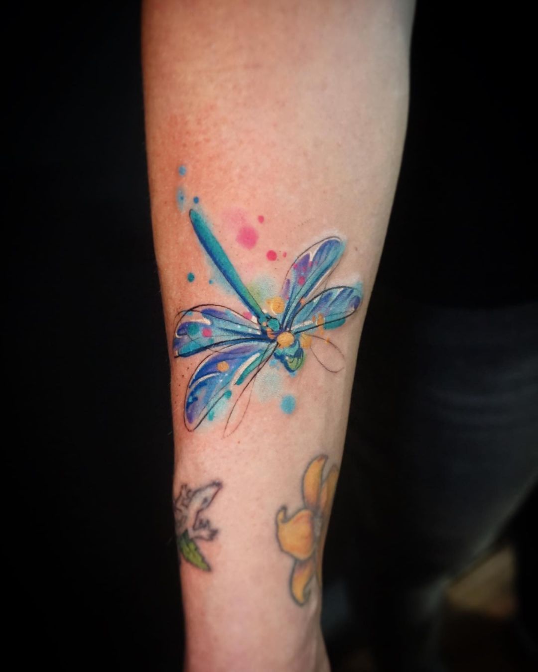 Washed out dragonfly tattoo. Bringing in washed out effects is the perfect  theme for drago… | Dragonfly tattoo, Watercolor dragonfly tattoo, Dragonfly  tattoo design