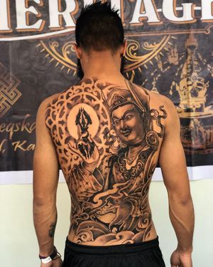 Impressive illustrative design featuring a patterned helmeted man with filigree accents on the back. Perfect for tattoo lovers!