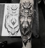 Uruz rune God #rune #runes #runetattoo #pagan #pagantattoo #vilingtattoo #shamantattoo #witchytattoo #witchtattoo #darkart #blackworks #blacktattoo #godtattoo #dark #goth #mantattoo #shaman #witchcraft #occult