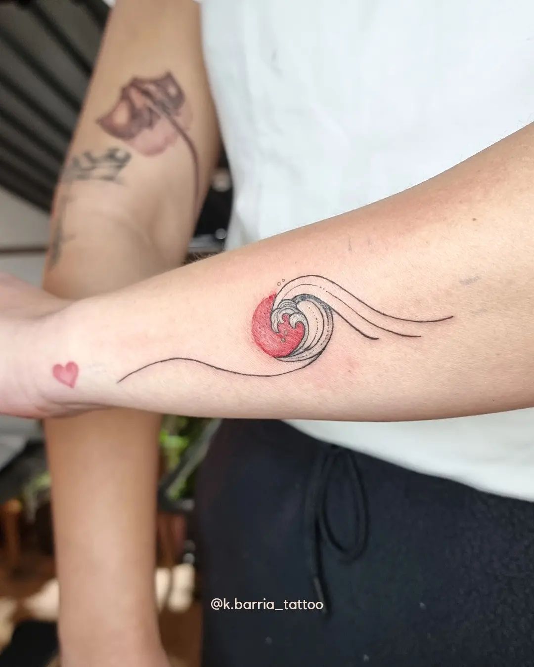 Share 98 about sea wave tattoo unmissable  indaotaonec