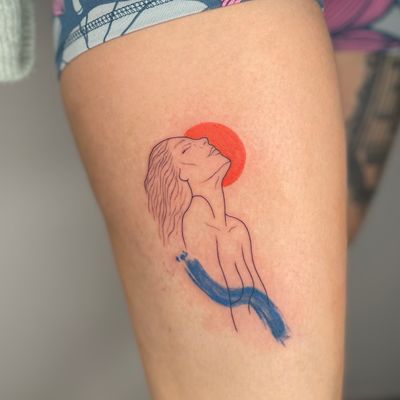Fineline tattoo of a woman with abstract colour accents and brushstrokes 