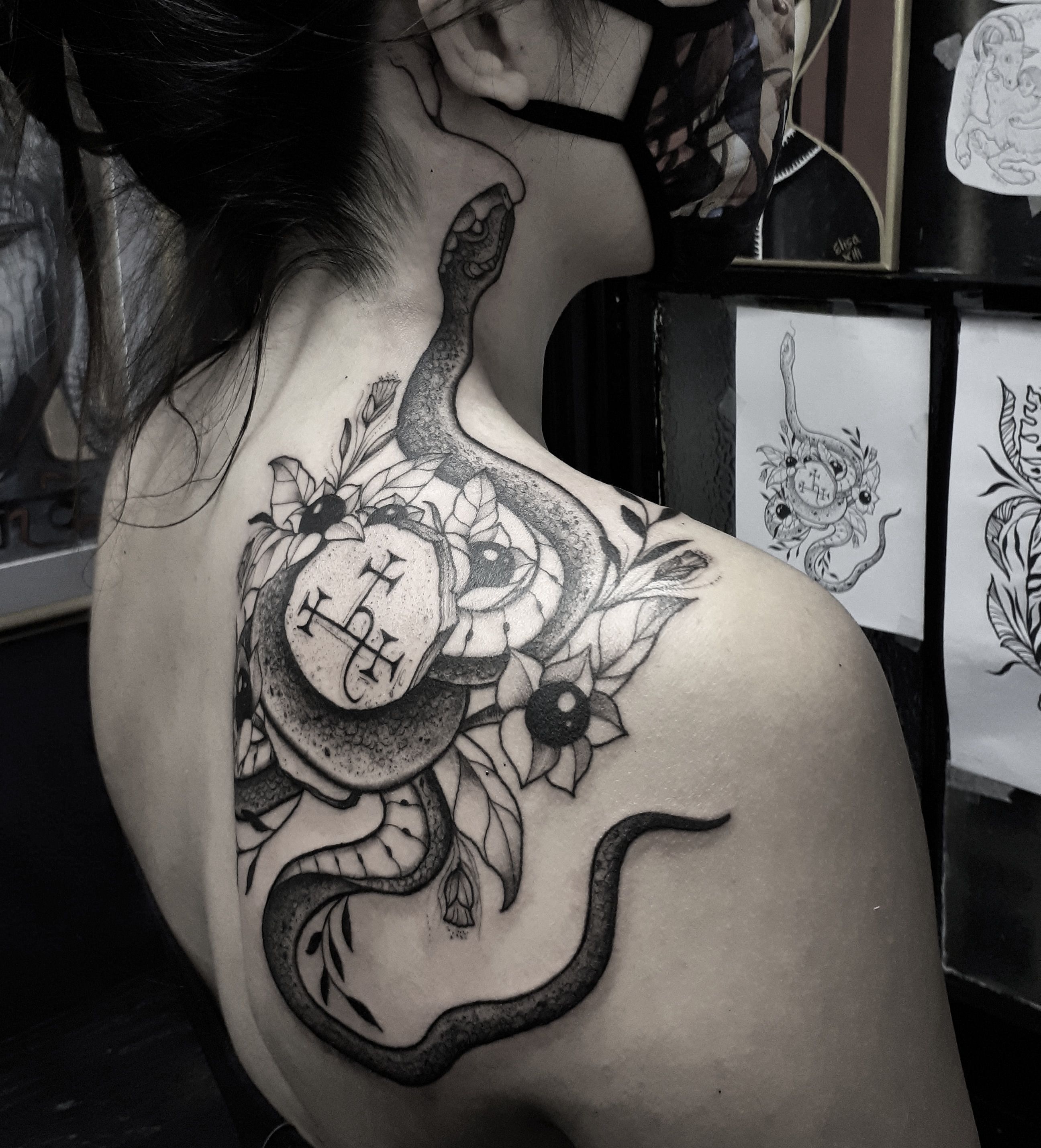 Pin by Giovanna Penna on Tattoo  Fantasy tattoos Mythology tattoos Black  moon lilith