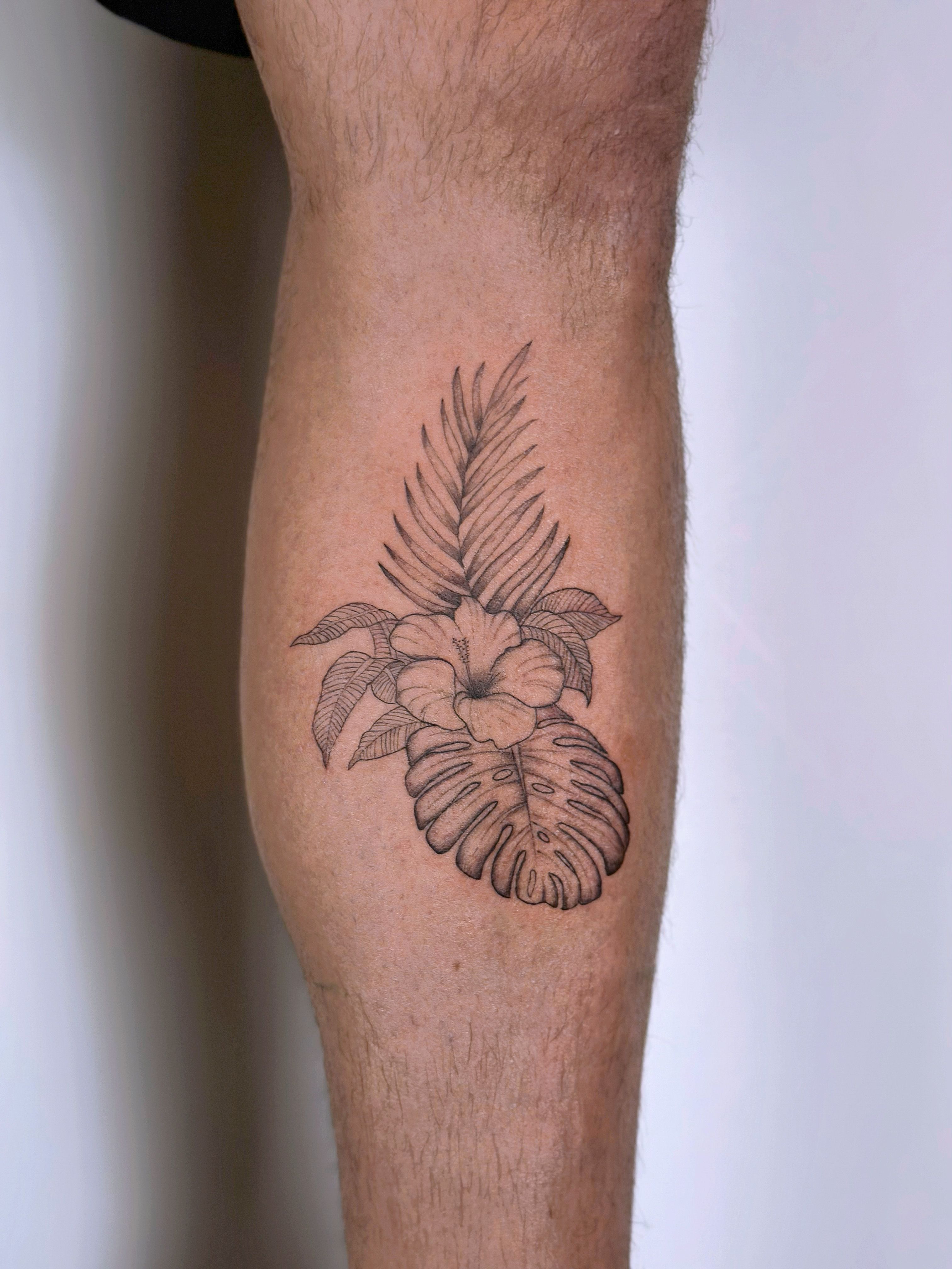 2,600+ Palm Tree Tattoo Stock Photos, Pictures & Royalty-Free Images -  iStock