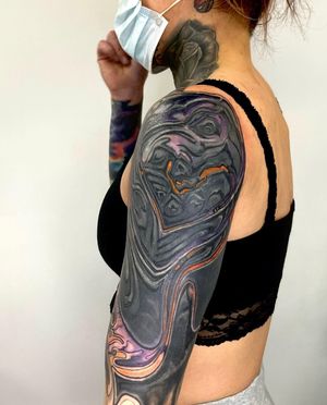 Experience the mesmerizing blend of illustrative style and surrealism with this awe-inspiring pattern tattoo by Gifford Kasen.