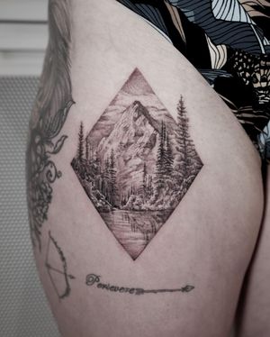 Experience the beauty of nature with this stunning black and gray micro realism design by Alexander Rufio.