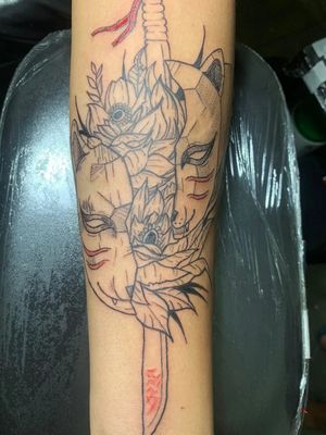 #tattoo#samurai#tatuagem#oriental#blacktattoo#blackwork#red#large#mask#floral#boldline#riodejaneiro
