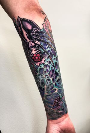Beautiful forearm tattoo featuring an intricate illustrative pattern design by the talented artist Gifford Kasen.