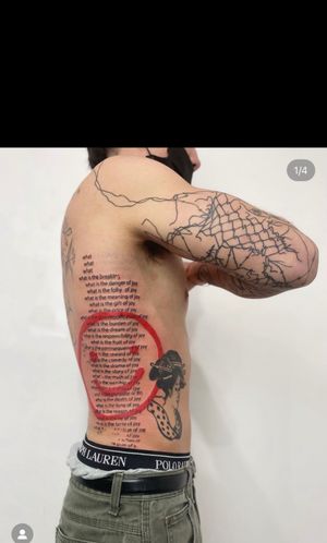 Can anyone do the tattoo with the writing and smiley face on ribs? 