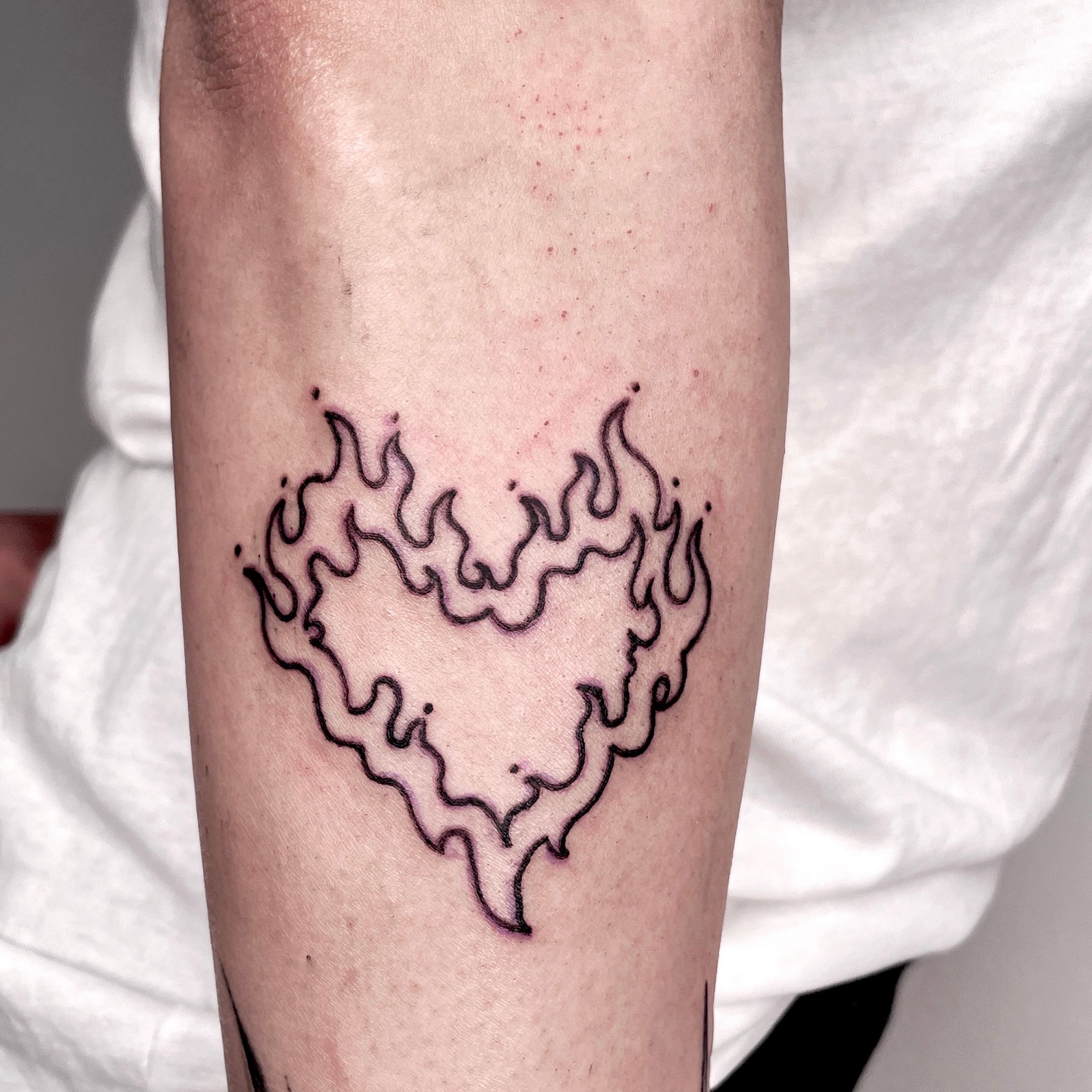 60 Beautiful Heart Tattoos We Simply can't Stop Looking At – Meanings,  Ideas and Designs | 타투, 문신 디자인, 문신