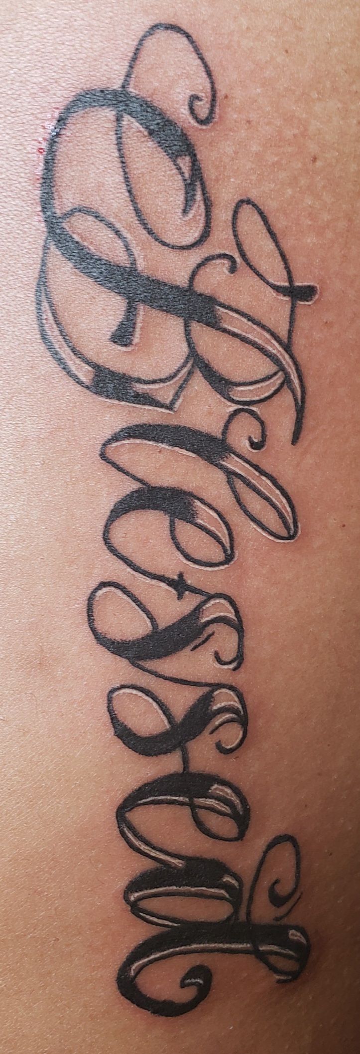 Devastated Cheryl Cole to remove 'Mrs C' tattoo