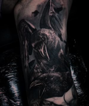 Zoom in of the birds by Beverley reid Instagram @tattoosbybeverleyTiktok @bevelatte