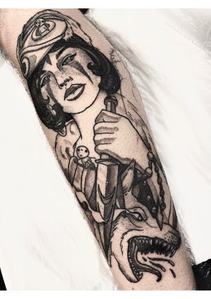 Elegant neo-traditional woman tattoo on forearm, expertly crafted by Victor Martin. Stunning details and vibrant colors.