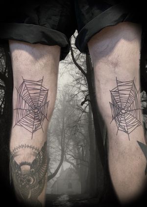 Bold and intricate knee tattoo featuring a neo-traditional spider and web design by Victor Martin.