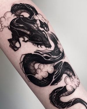 • Black dragon • 
Custom blackwork piece by our resident @fla_ink 
Books/info in our Bio @southgatetattoo 
•
•
•
#dragontattoo #londontattoostudio #southgatetattoo #sgtattoo #southgatepiercing