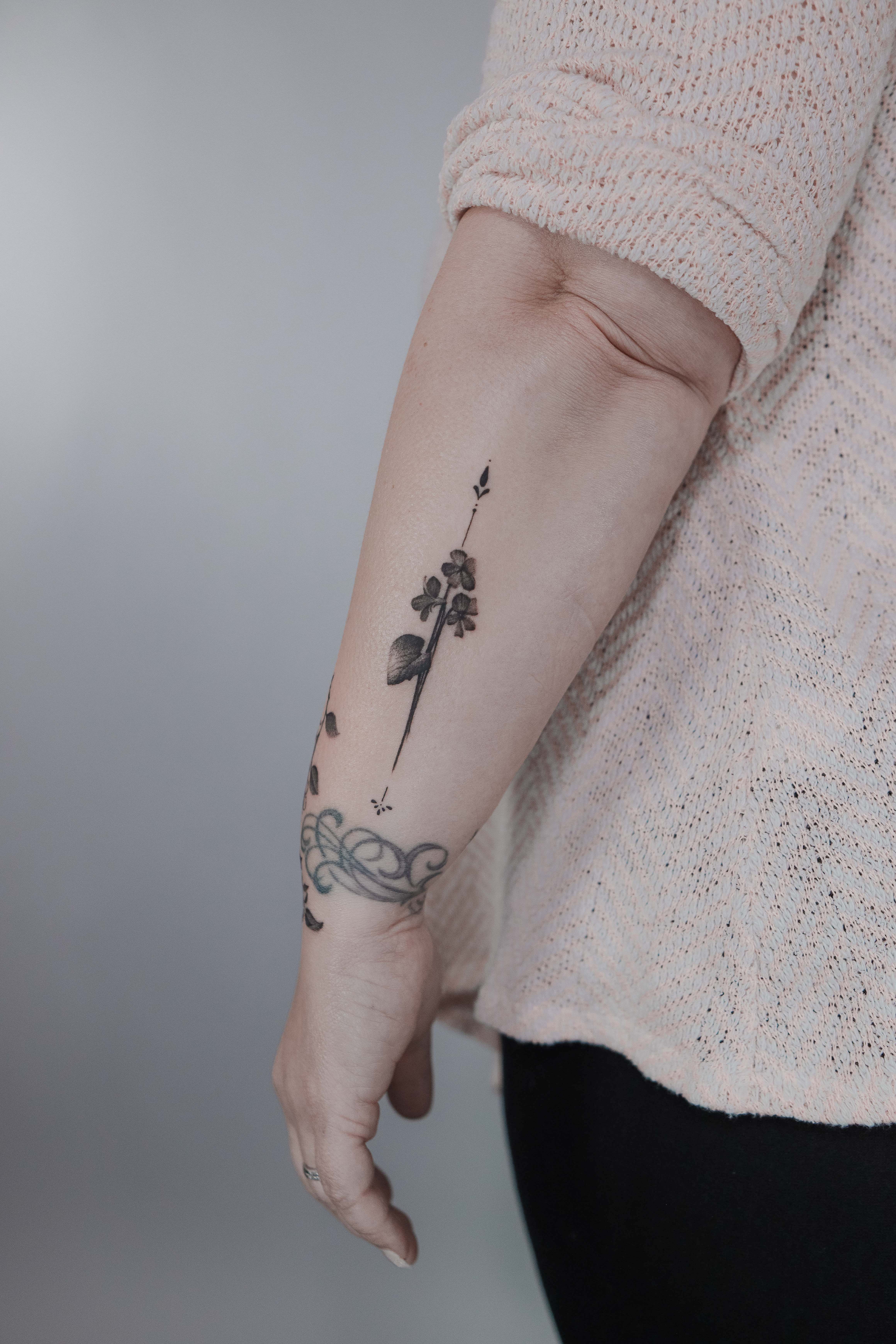 12 Birth Month Flower Tattoo Design Ideas For Your First Ink | Preview.ph