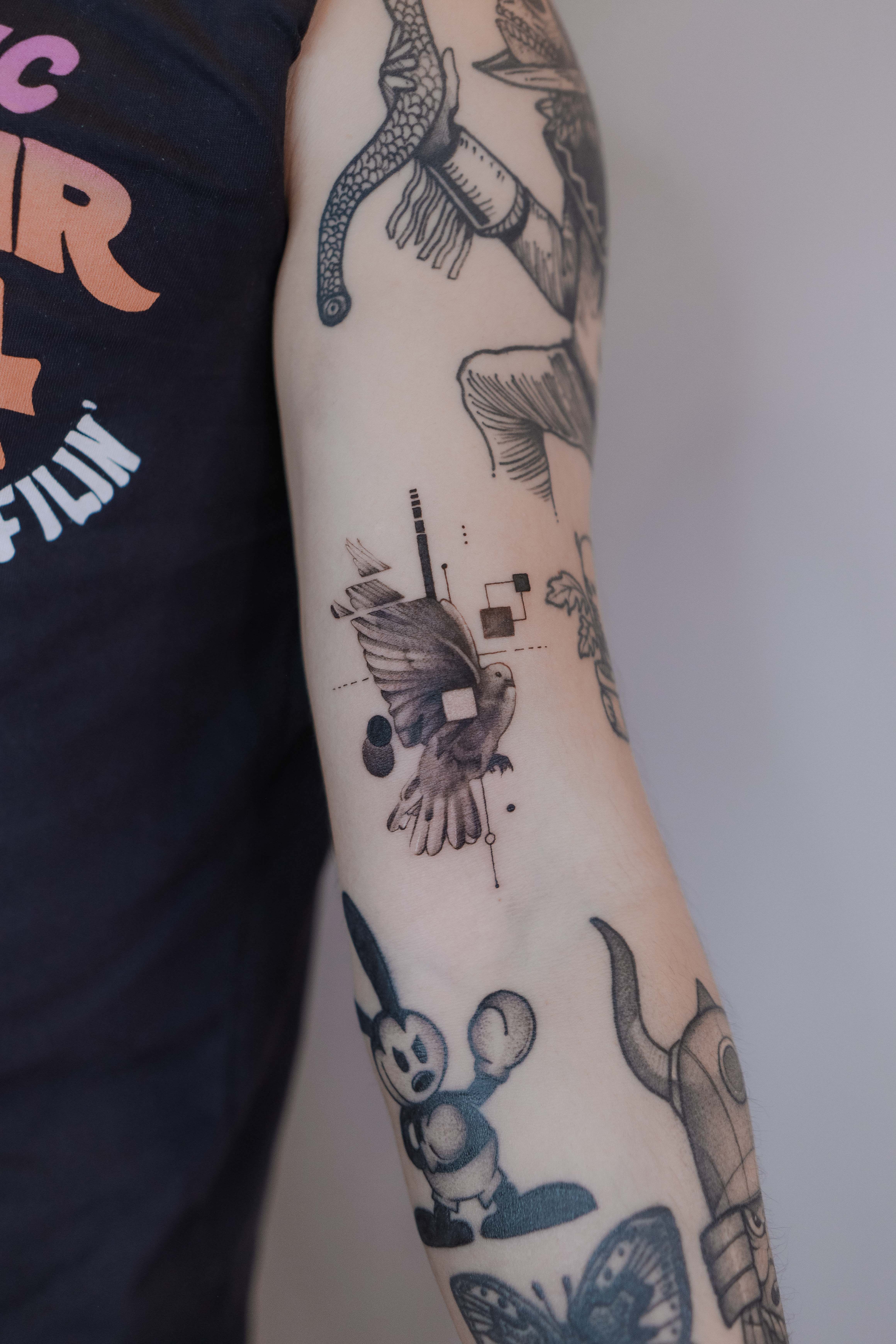 Dove Cameron Tattoos: Guide to Disney Star's Ink Designs | J-14