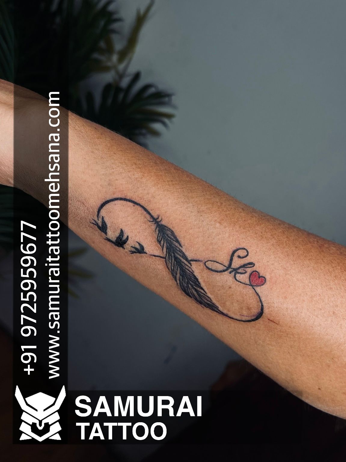 Feather Tattoo Meaning and Symbolism [2024 Guide]