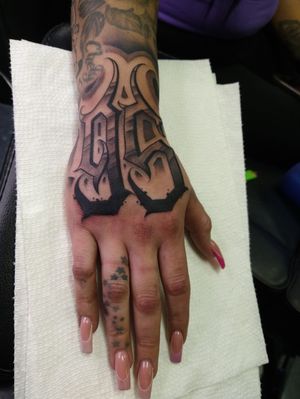 Freehand 95 d.m to book an appointment 