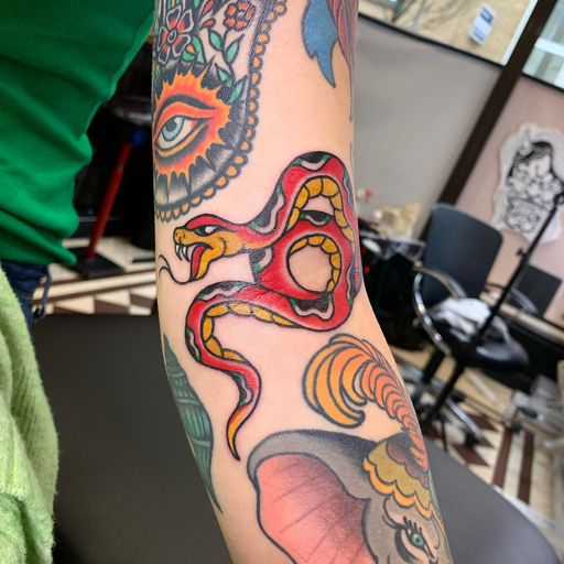 Flash tattoo