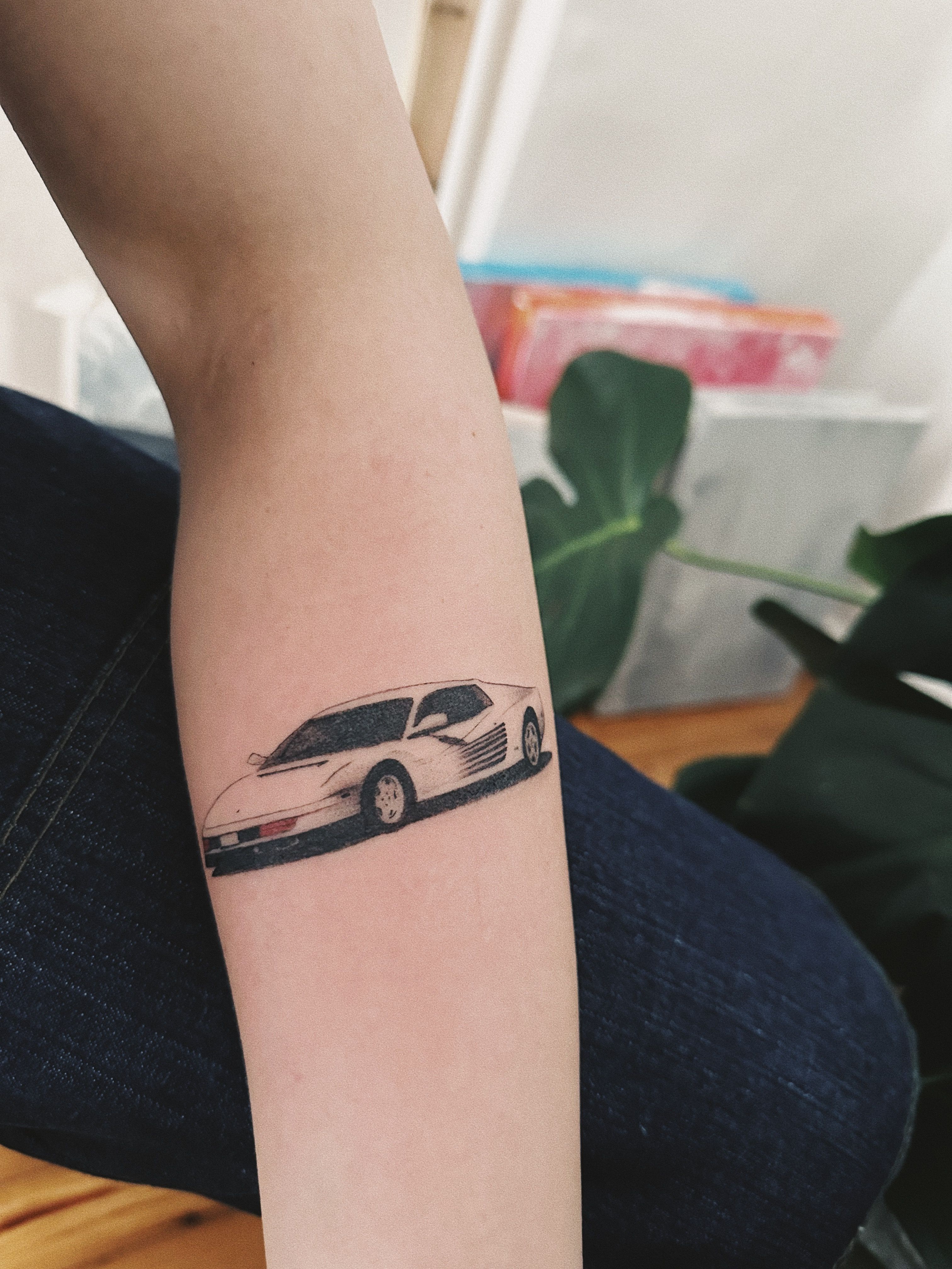 tattoo white ferrari - frank ocean | Tatuagens bonitas, Ideias de  tatuagens, Tatuagem