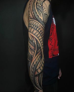 Polynesian tribal arm sleeve by D-rock @drock_solidroots