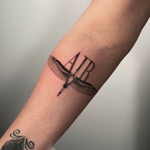 Crane Tattoo by Jaris Ink
https://jarisink.com/