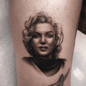 Marilyn Monroe portrait Tattoo by Jaris Ink
https://jarisink.com/