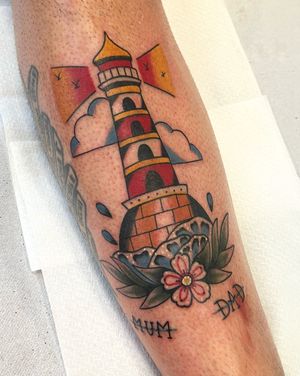• Lighthouse • 
Custom traditional piece by our resident @nicole__tattoo 
Nicole has limited availability this week. Get in touch! 
Books/info in our Bio: @southgatetattoo 
•
•
•
#lighthousetattoo #southgatetattoo #sgtattoo #londontattoo #southgatepiercing #traditionaltattoo 