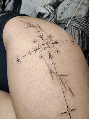 Elegant pattern tattoo on upper leg by Mary Shalla, featuring intricate blackwork design