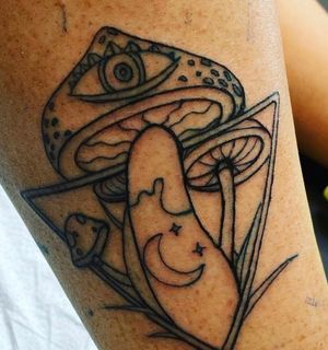 Gemoetrc mushrooms for out of this world #tattoos #njtattooartist #danieltimothyrex