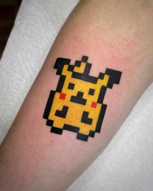 Pikachu pixel