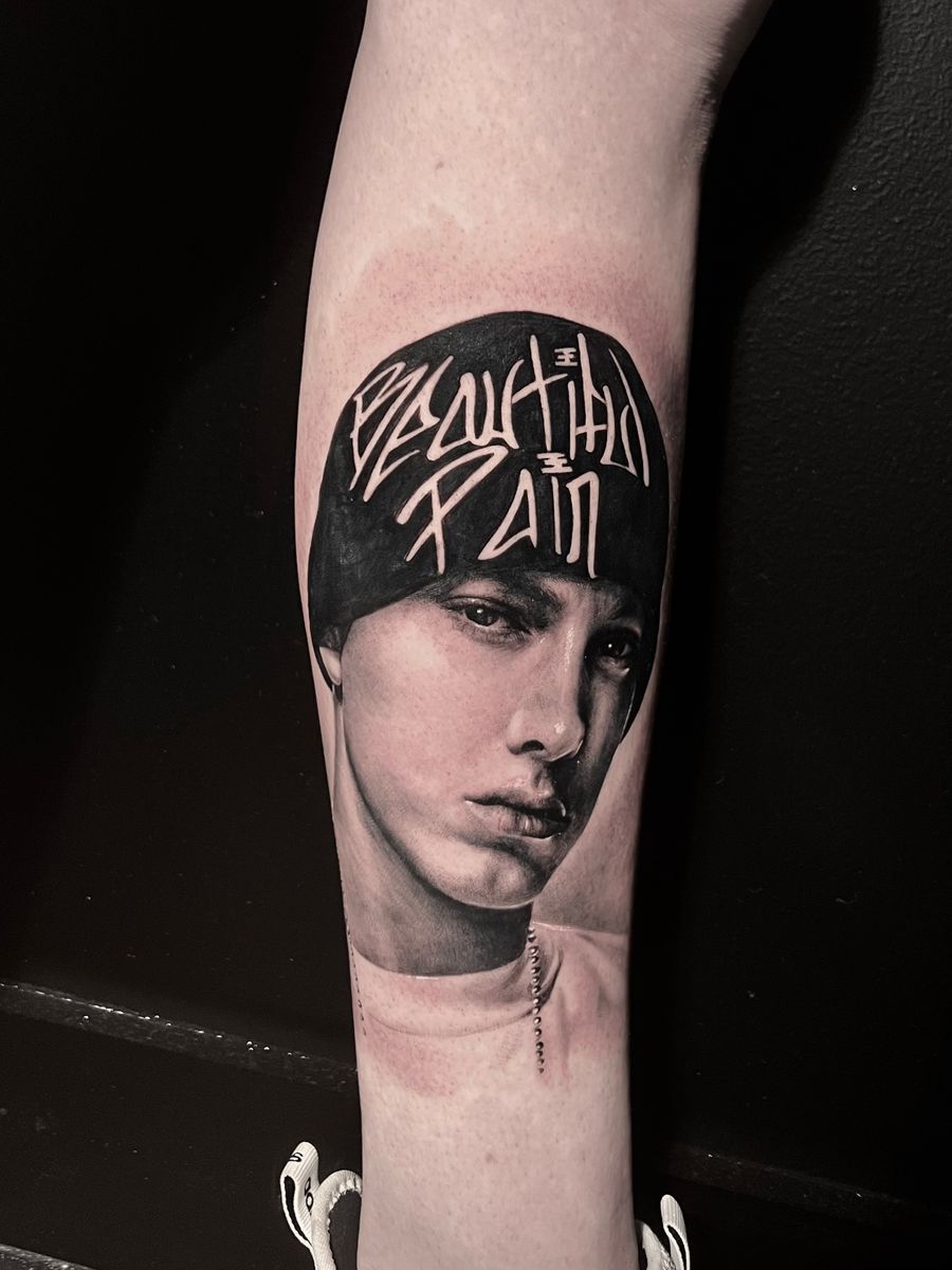 Tattoo uploaded by Juliette Watier • Slim Shady • Tattoodo