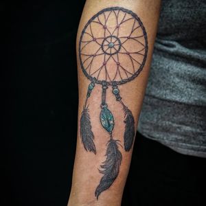 Capture the essence of dreams with this exquisite micro realism dreamcatcher tattoo by Soheyl Astangi. Featuring delicate feathers for a touch of mystique.