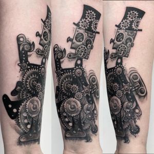 Bit unusual, but I’m always up for it! So a #steampunk #take on a #9inchnails #robot album cover for #mrselfdestruct ! Challenge accepted ;)
.
.
.
#CoverupG #steampunkrobot #abstract #abstracttattoo #steampunk #tattoodo #blackandgreytattoos #bngtattoo #realism #realismtattoo #abstract #realistic 