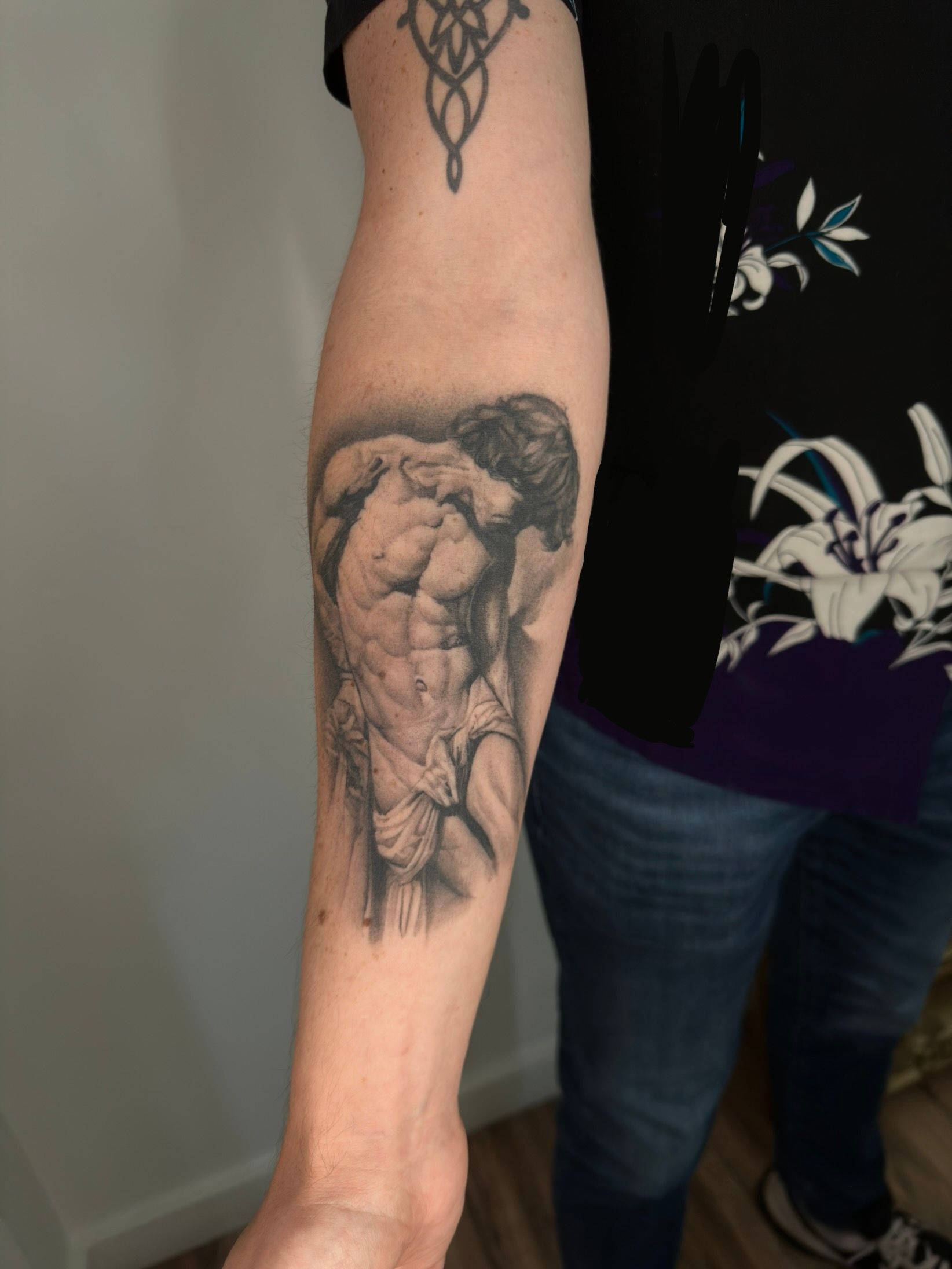 Athena Tattoo Art: Immortalize the Goddess of Wisdom with Los Angeles'  Finest Artists — 1MM Tattoo Studio
