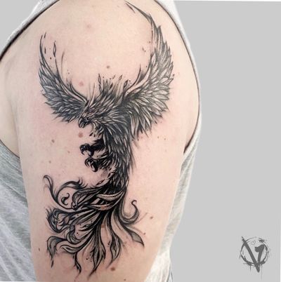 #illustration #phoenix #bird I had the pleasure of designing and tattooing recently. . . . #micro #illustrative #blackandgrey 