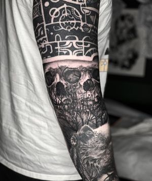 Skulls in the Forest Gapfiller Black & Grey Realism Tattoo done at Hammersmith Tattoo London