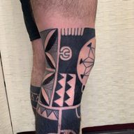 Adorn your knee with intricate patterns and ornaments by tattoo artist Andrea Furci.