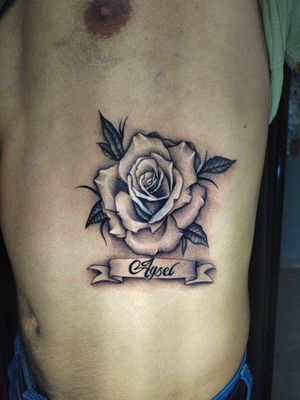 🌹Rosa 🌹 trabajo realizo en el estilo BLACK AND GREY  ¡Gracias por mirar !#tatuaje	#tattoo	#ink	#inked	
#tattoos	#tattooed	#tatuajes	#tattooartist	#art	#tattooart